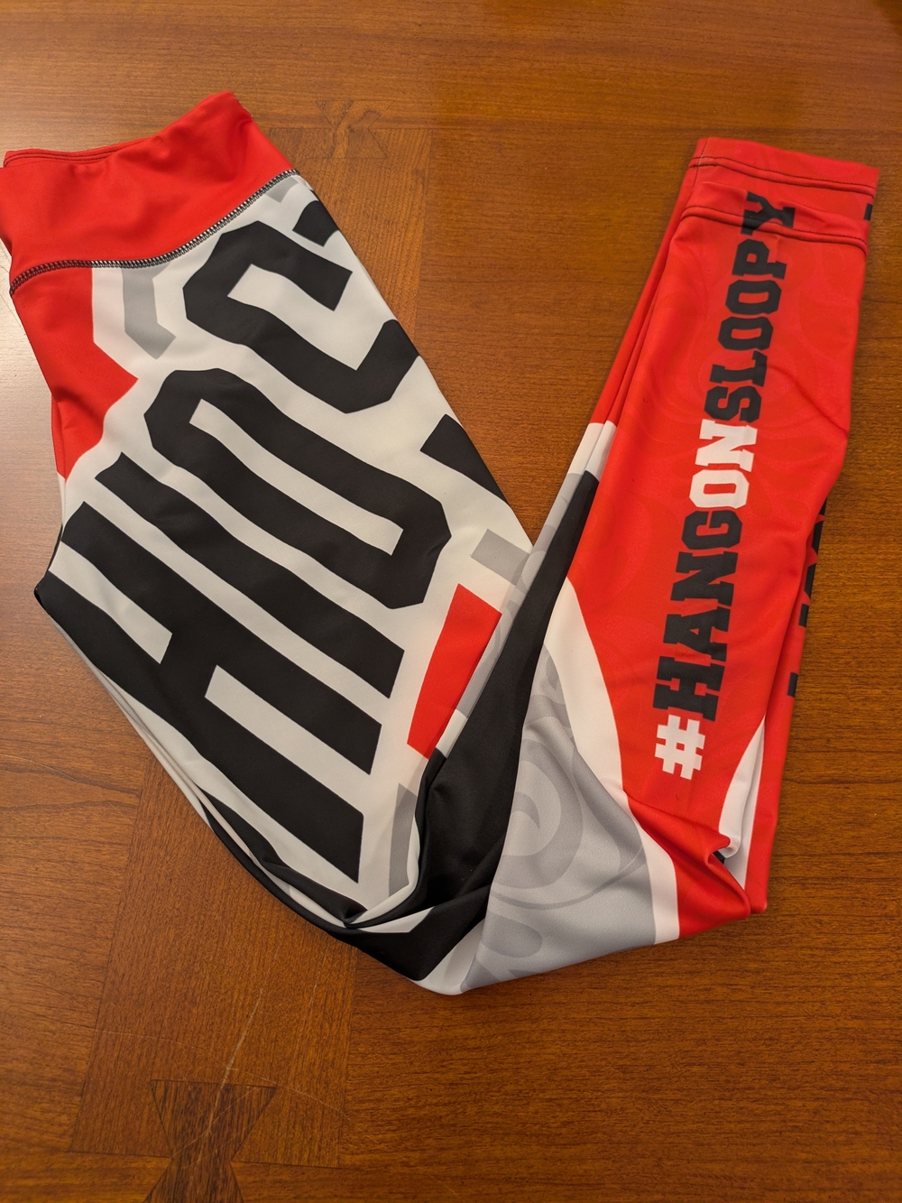 Ohio State Buckeyes Leggings #HANGONSLOOPY Size Small EUC